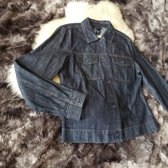 Ann Taylor NWT Jean Jacket! 100% Cotton - Dark Wash - Picture 5 of 13